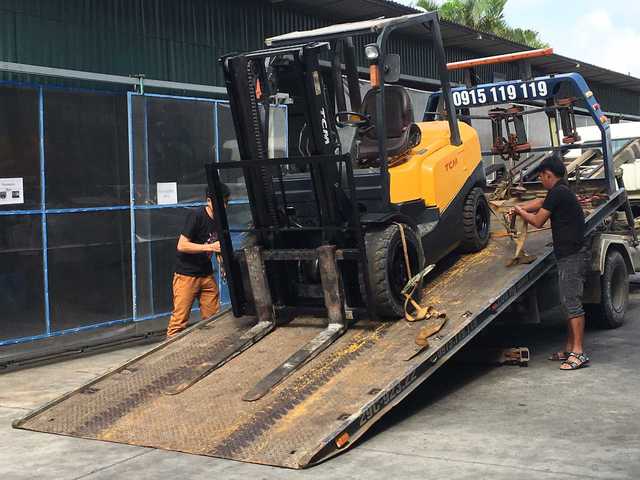 van-chuyen-xe-nang-dong-anh